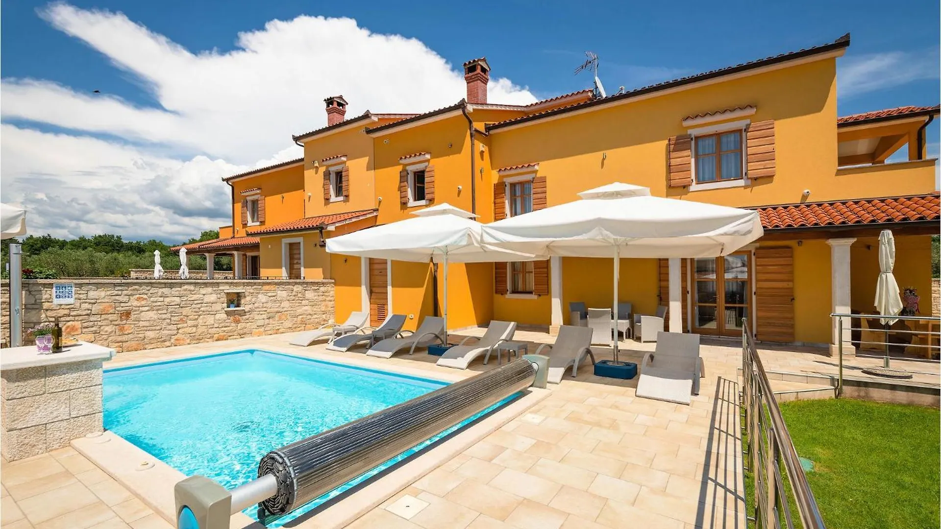 3 Bedroom Cozy Home In Hr-52215 Vodnjan