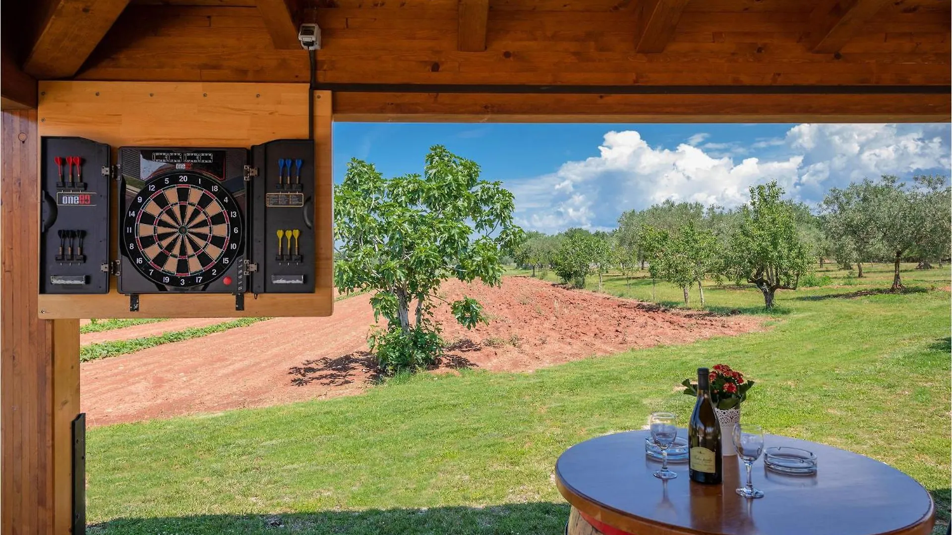 3 Bedroom Cozy Home In Hr-52215 Vodnjan