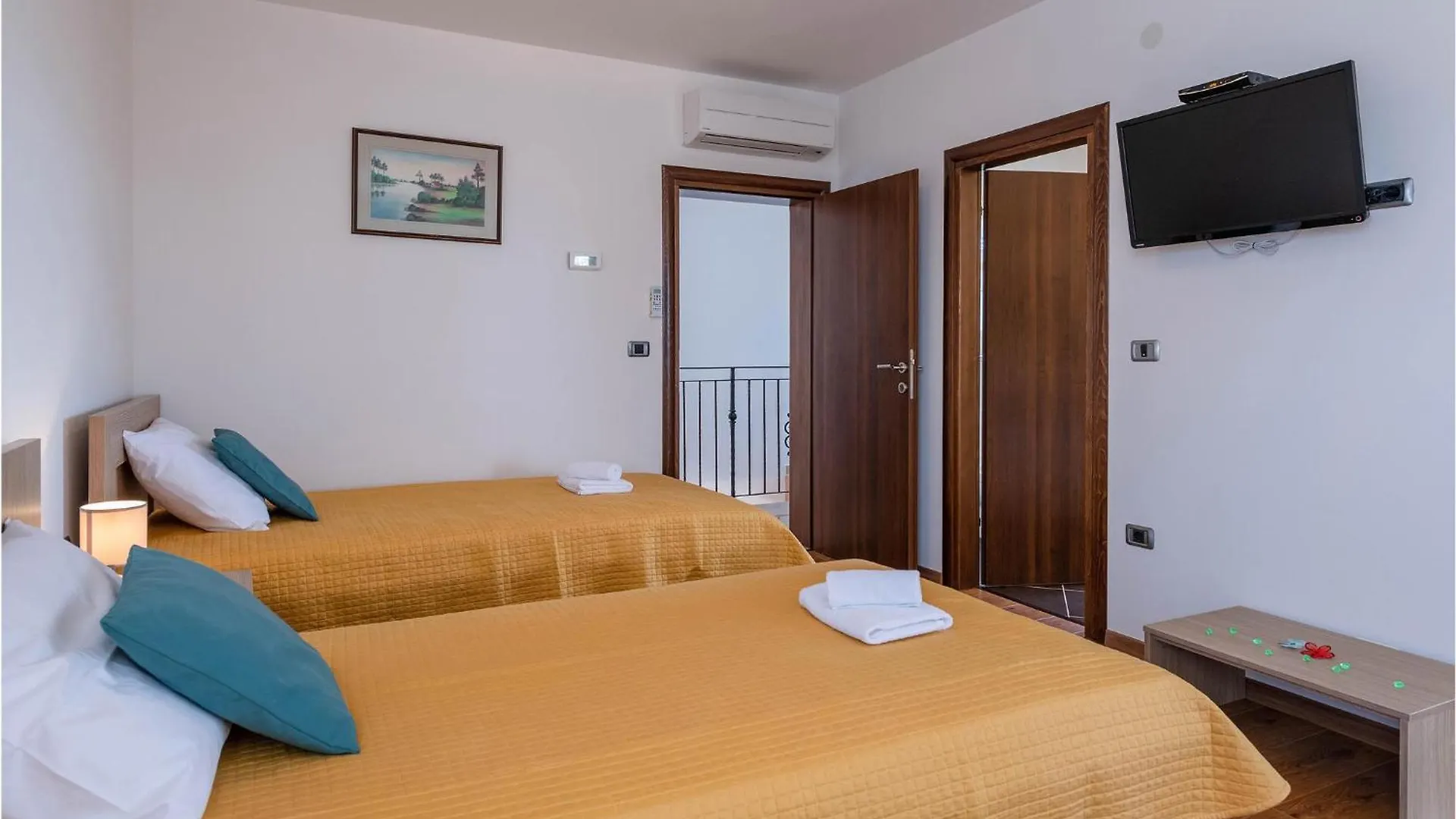Holiday home 3 Bedroom Cozy Home In Hr-52215 Vodnjan Croatia
